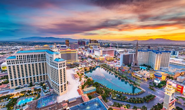 Travel Activities in Las Vegas and Best Hotels to Stay